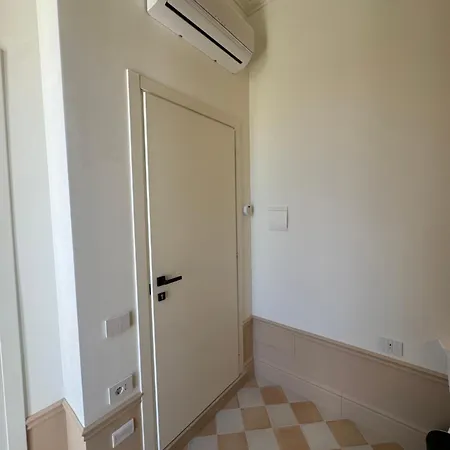 Gradini Dell Arte בית הארחה 4*